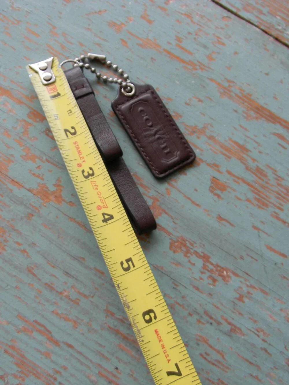 COACH BROWN LEATHER  Key Fob Bag Charm Keychain Hang Tag & PLEATED LEATHER